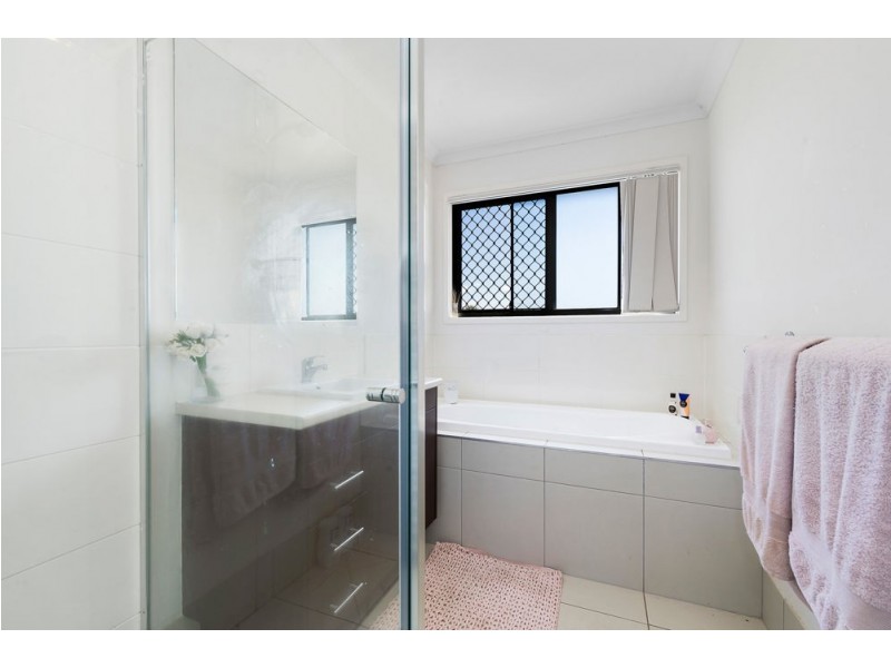 55 Braxlaw Crescent, Dakabin QLD 4503