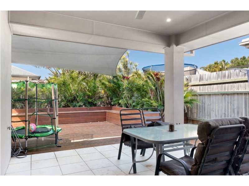 8 Glider Street, North Lakes QLD 4509