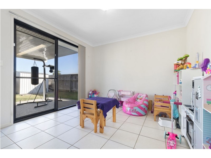 14 Morgan Street, North Lakes QLD 4509