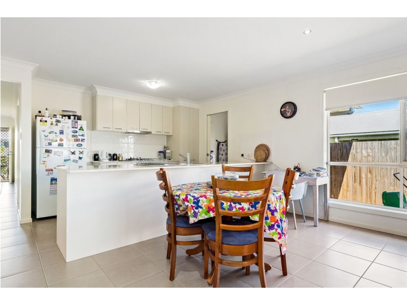 20 Mayfair Crescent, Kallangur QLD 4503