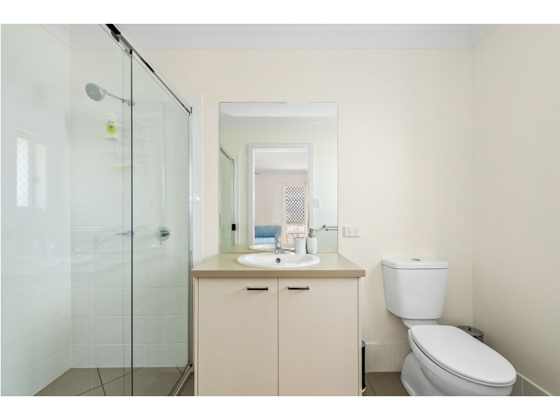 20 Mayfair Crescent, Kallangur QLD 4503