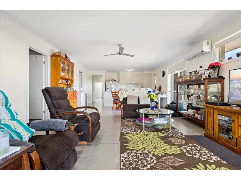 20 Mayfair Crescent, Kallangur QLD 4503