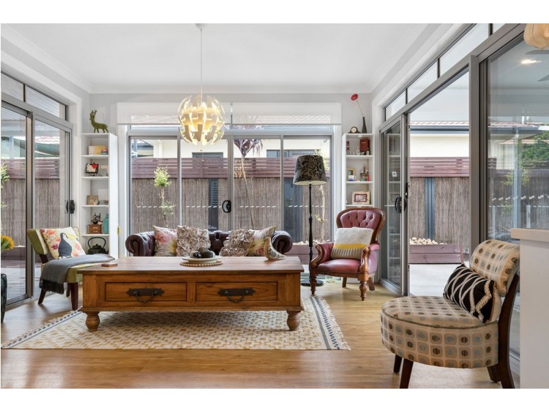 3 Appleby Close, North Lakes QLD 4509