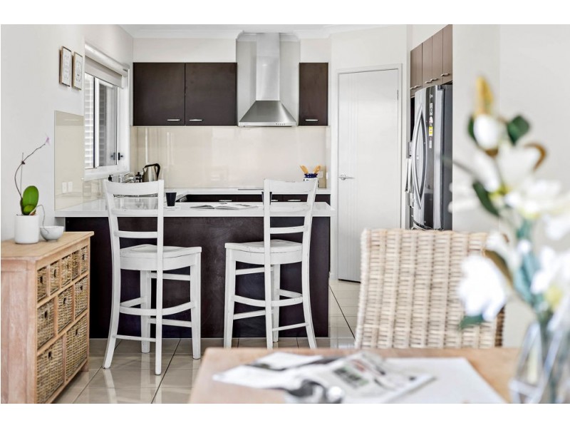 30 Essencia Avenue, Dakabin QLD 4503