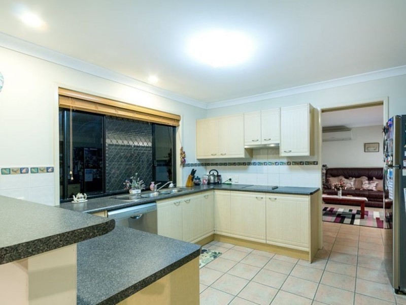 24 Raffindale Avenue, Dakabin QLD 4503