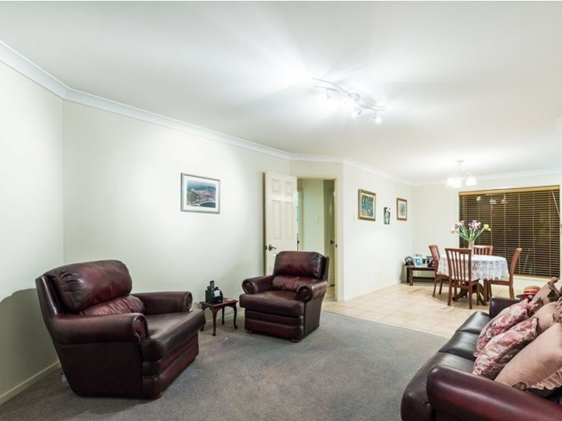 24 Raffindale Avenue, Dakabin QLD 4503