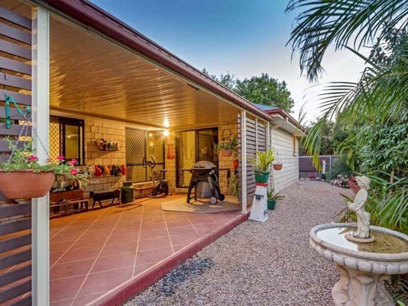 24 Raffindale Avenue, Dakabin QLD 4503