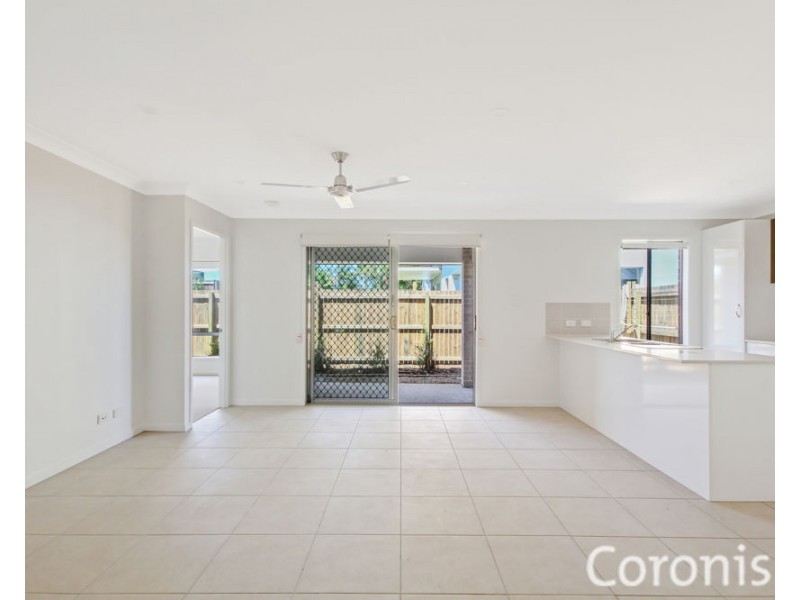 1/6 Sunseeker Street, Burpengary QLD 4505