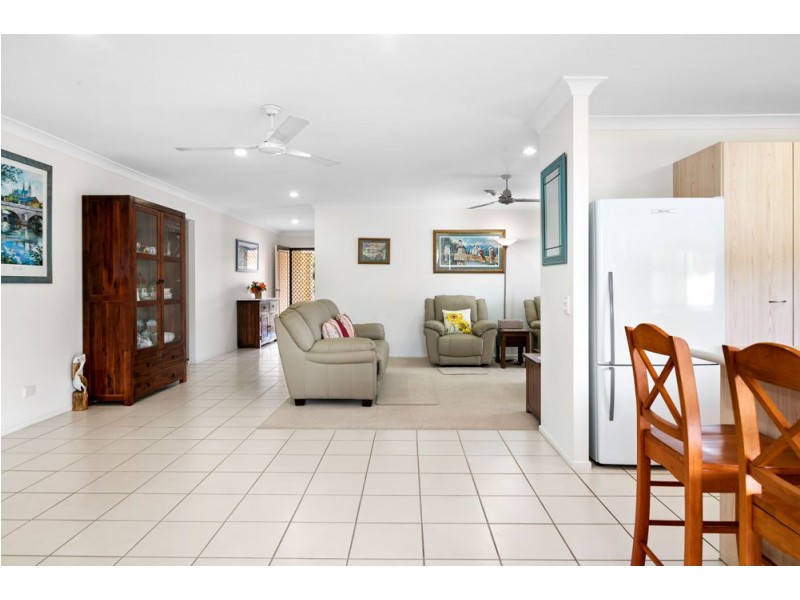 14 Violet Street, Kallangur QLD 4503