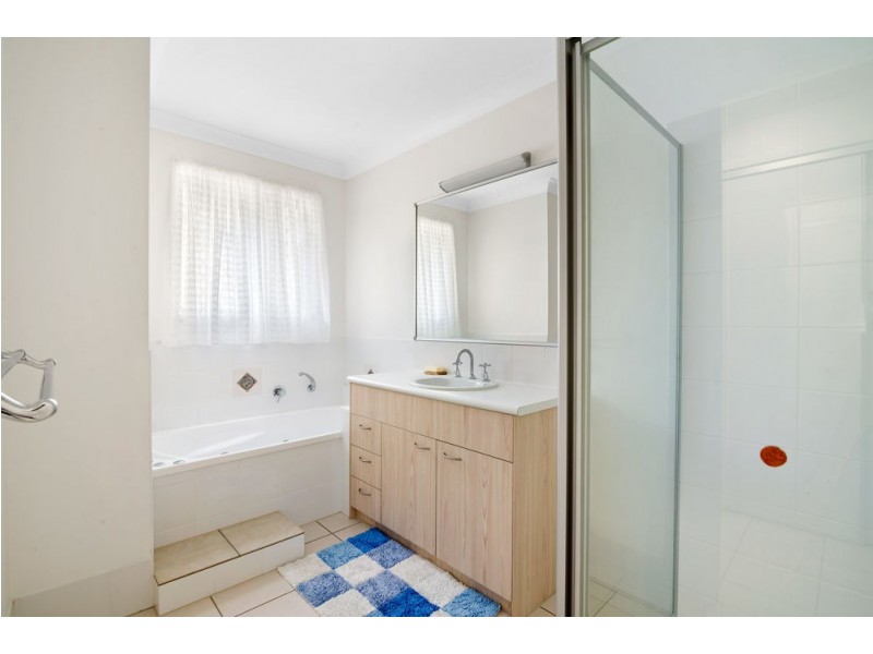 14 Violet Street, Kallangur QLD 4503