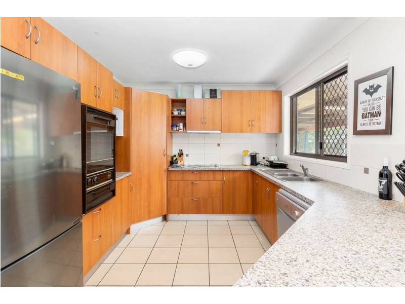 14 Andracia Street, Kallangur QLD 4503