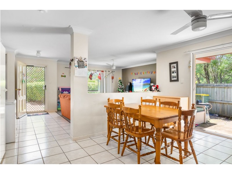 1 Esk Place, Kallangur QLD 4503
