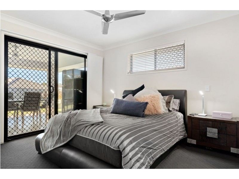 10 Aniseed Crescent, Griffin QLD 4503