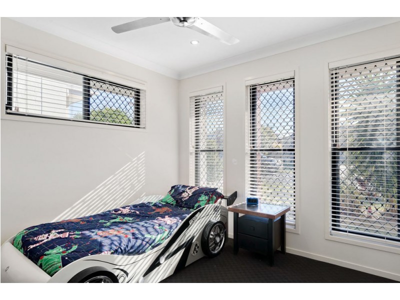 10 Aniseed Crescent, Griffin QLD 4503