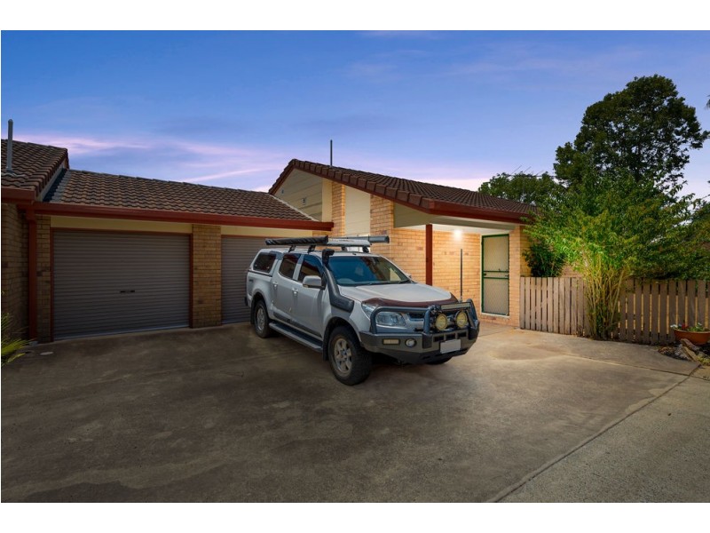 1 & 2/25 Mirrabook Street, Deception Bay QLD 4508