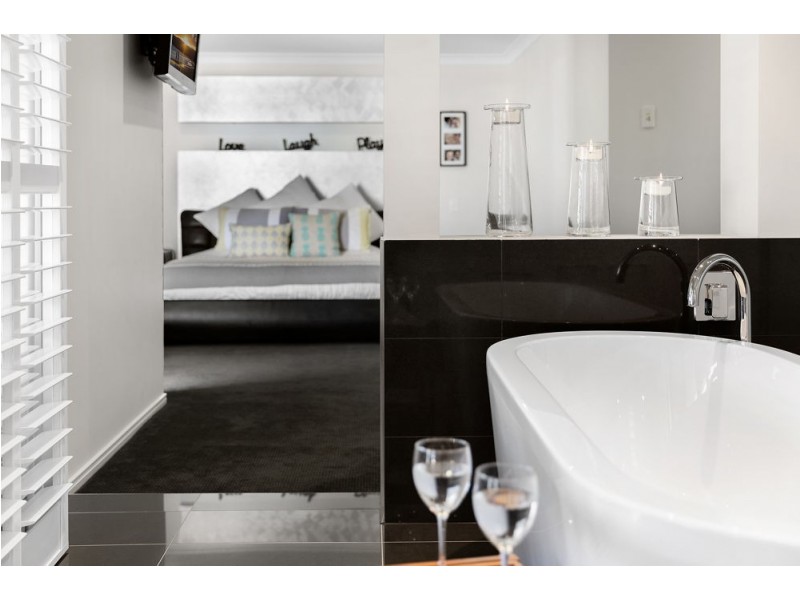 4 Gordon Crescent, Mango Hill QLD 4509