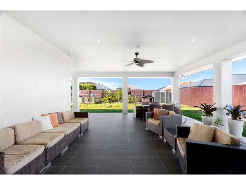 4 Gordon Crescent, Mango Hill QLD 4509