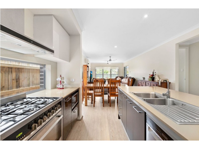 55 Hinton Crescent, Mango Hill QLD 4509