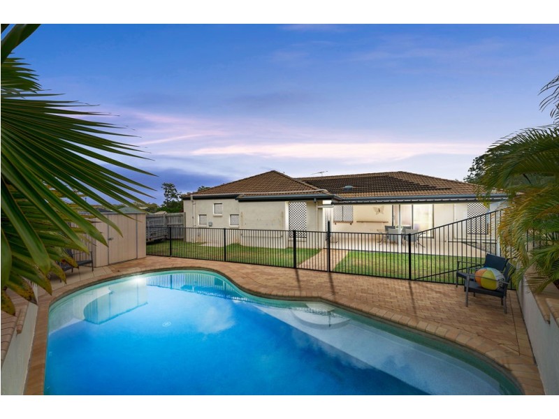 7 Ulysses Street, Kallangur QLD 4503