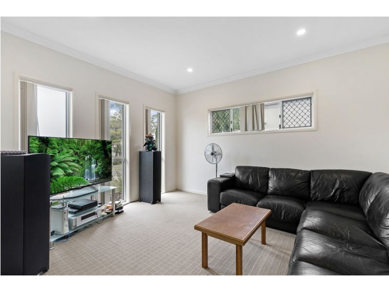 9 Morgan Street, North Lakes QLD 4509