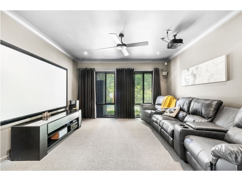 12 Hirsch Court, North Lakes QLD 4509