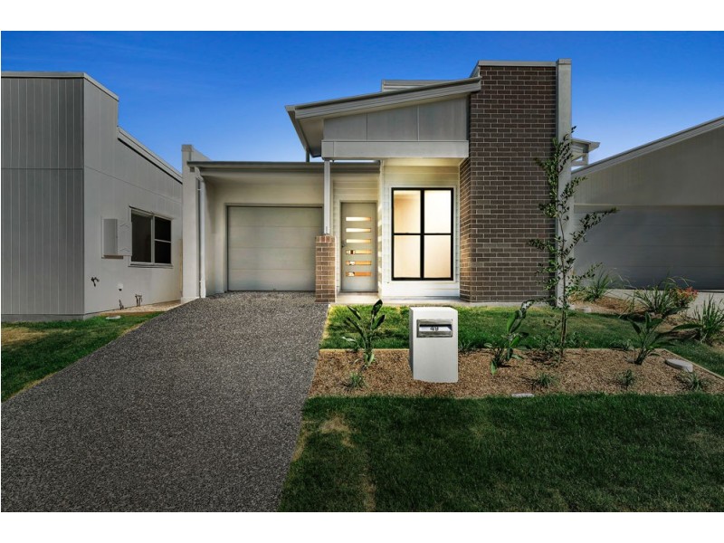 49 Darwin Circuit, North Lakes QLD 4509