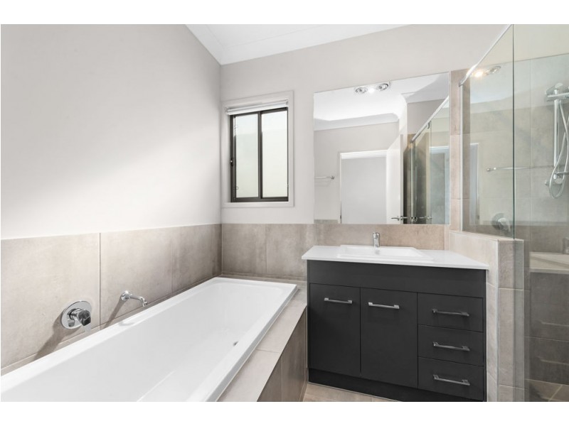 49 Darwin Circuit, North Lakes QLD 4509