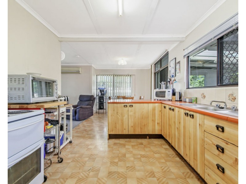 44 Lee Street, Caboolture QLD 4510