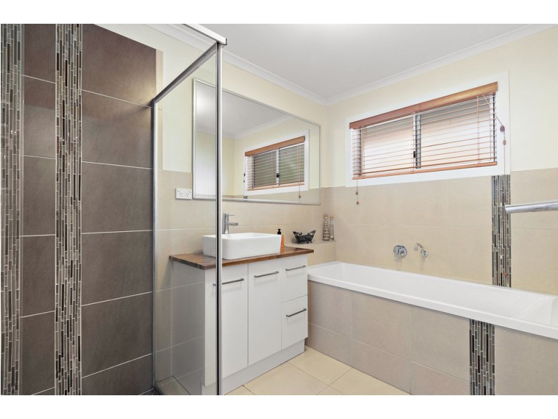 12 Octavius Drive, Kallangur QLD 4503