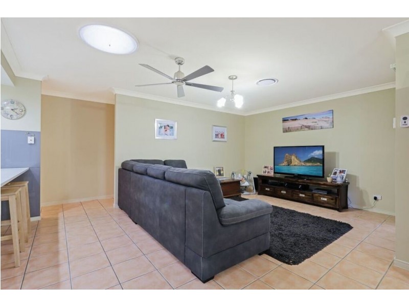 6 Karaman Court, Dakabin QLD 4503