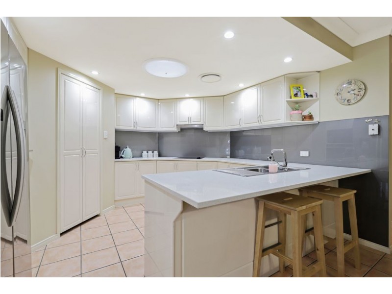 6 Karaman Court, Dakabin QLD 4503