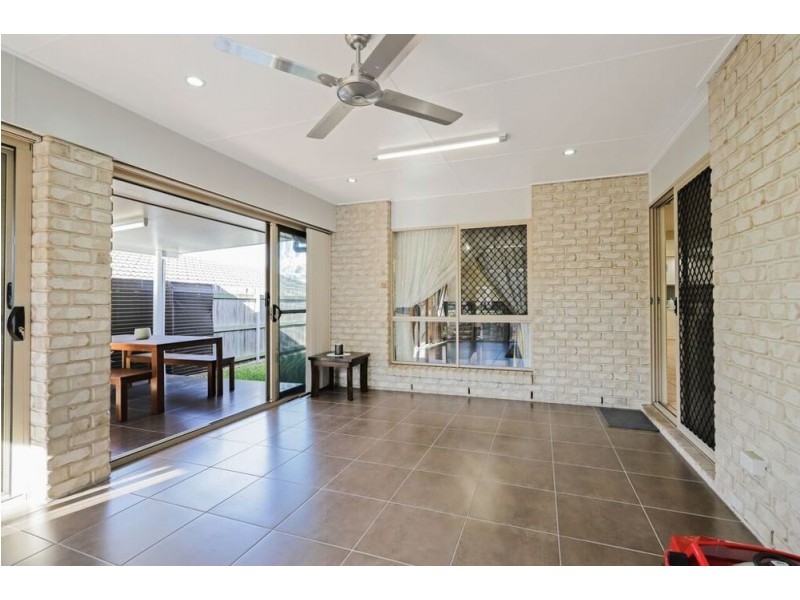 6 Karaman Court, Dakabin QLD 4503