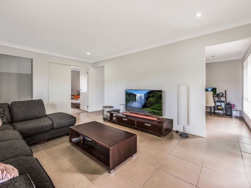 35 Champion Crct, Narangba QLD 4504