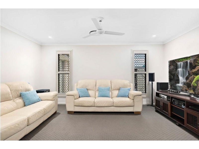 1 Imperial Crescent, Narangba QLD 4504