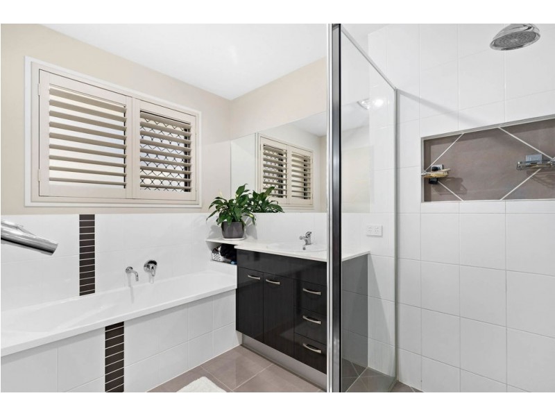 1 Imperial Crescent, Narangba QLD 4504