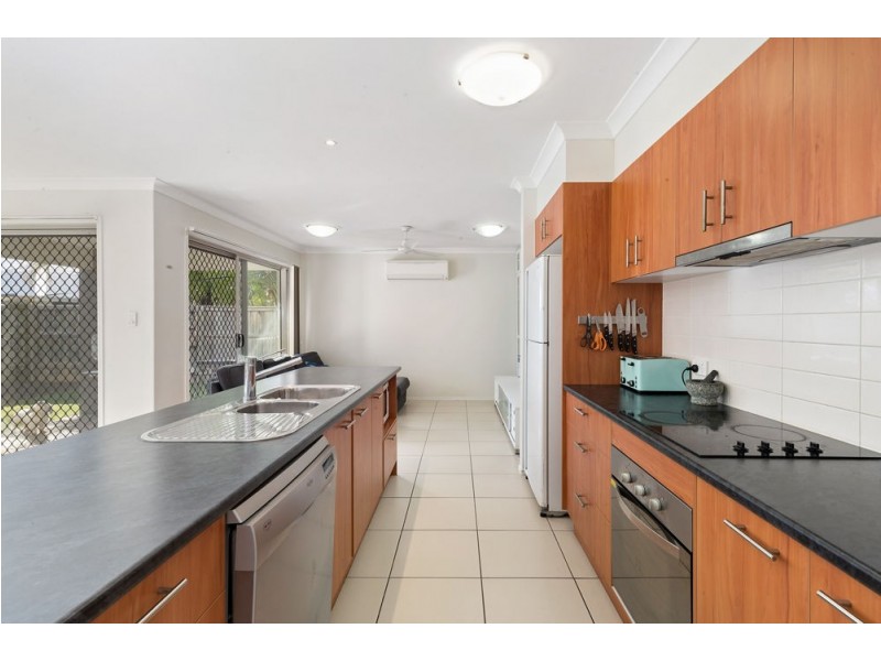 12 Faldo Court, North Lakes QLD 4509
