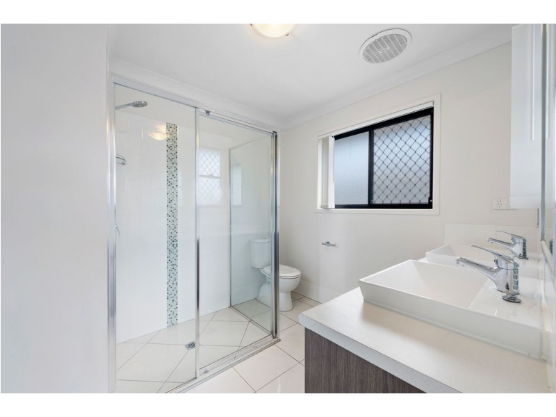 25 Nottinghill Road, Murrumba Downs QLD 4503