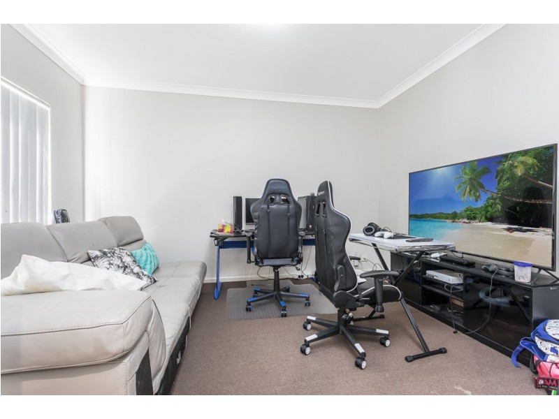 16 Millettia Close, North Lakes QLD 4509