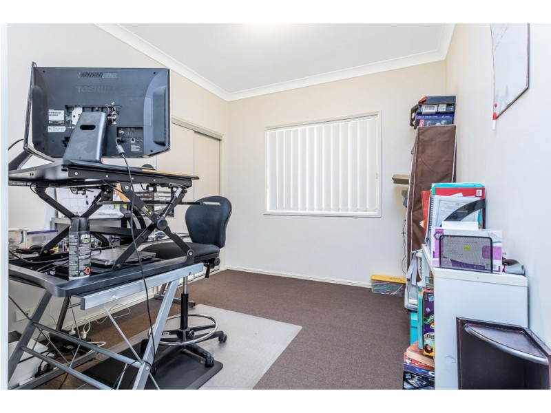 16 Millettia Close, North Lakes QLD 4509