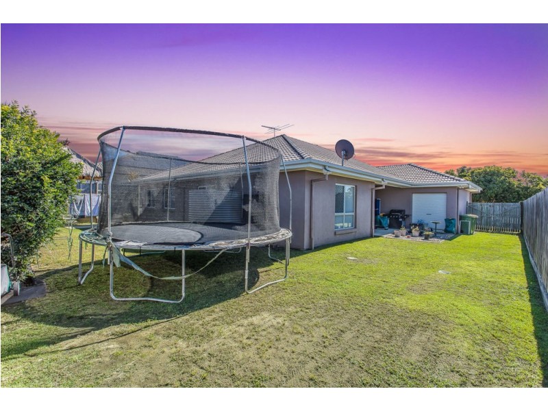 16 Millettia Close, North Lakes QLD 4509