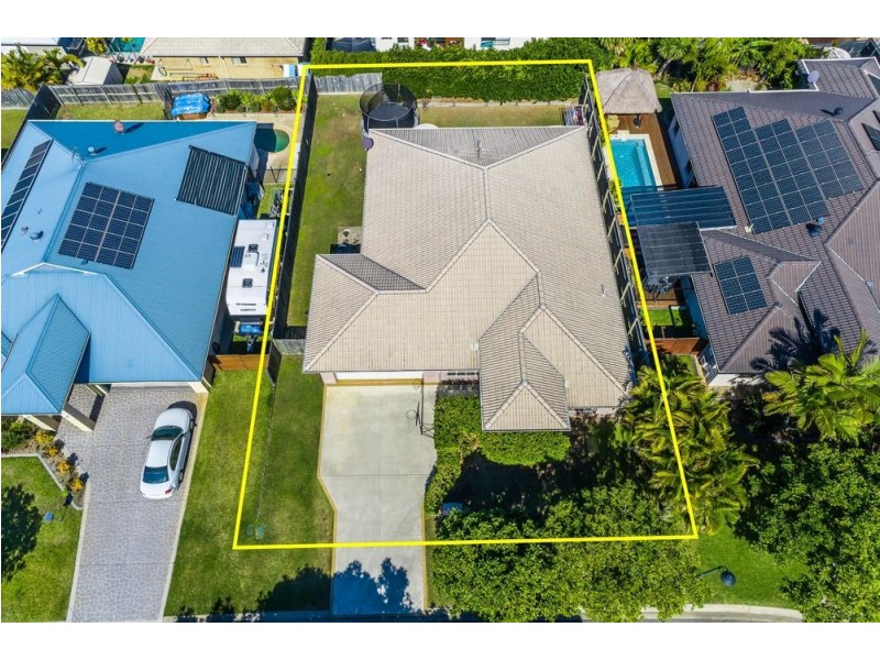 16 Millettia Close, North Lakes QLD 4509