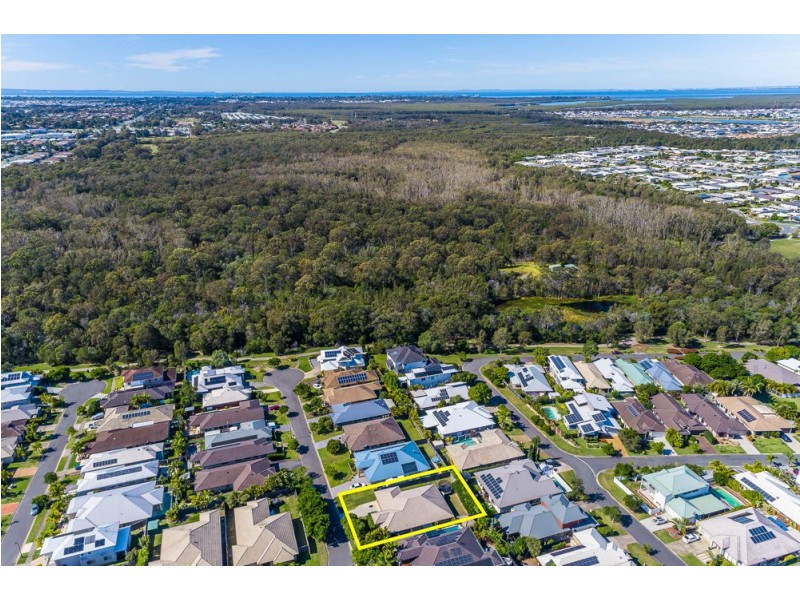16 Millettia Close, North Lakes QLD 4509