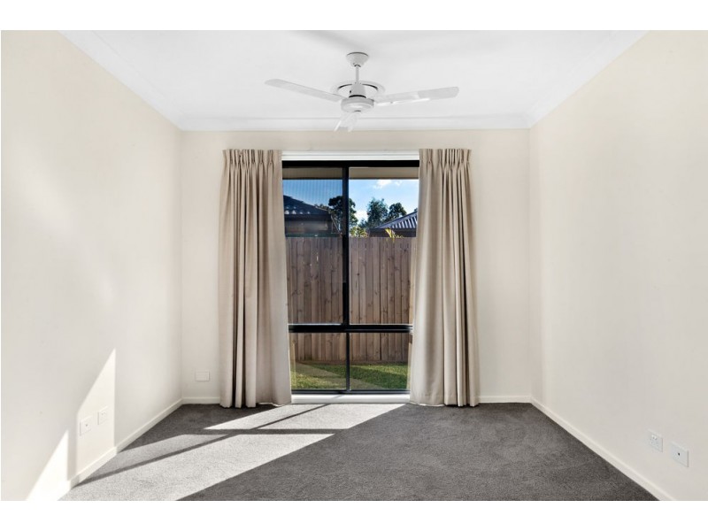 17 Edmund Circuit, North Lakes QLD 4509