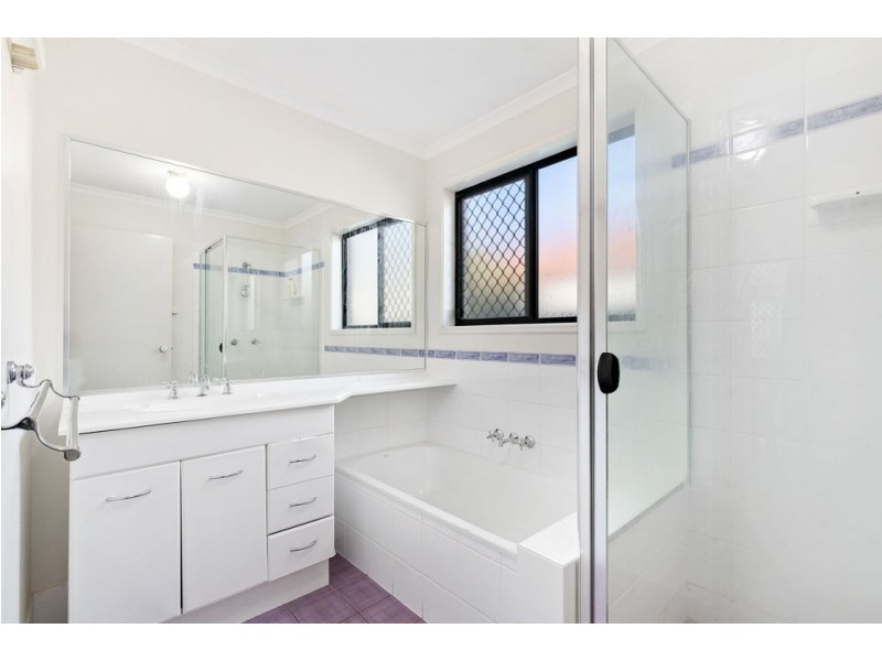 15 Pearson Court, North Lakes QLD 4509