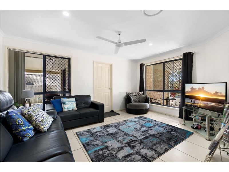 20 Benham Avenue, Kallangur QLD 4503