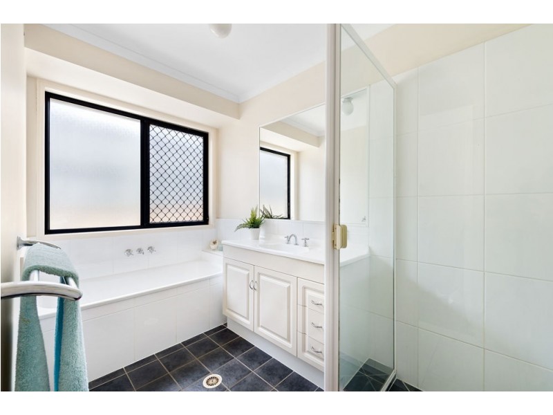 20 Benham Avenue, Kallangur QLD 4503