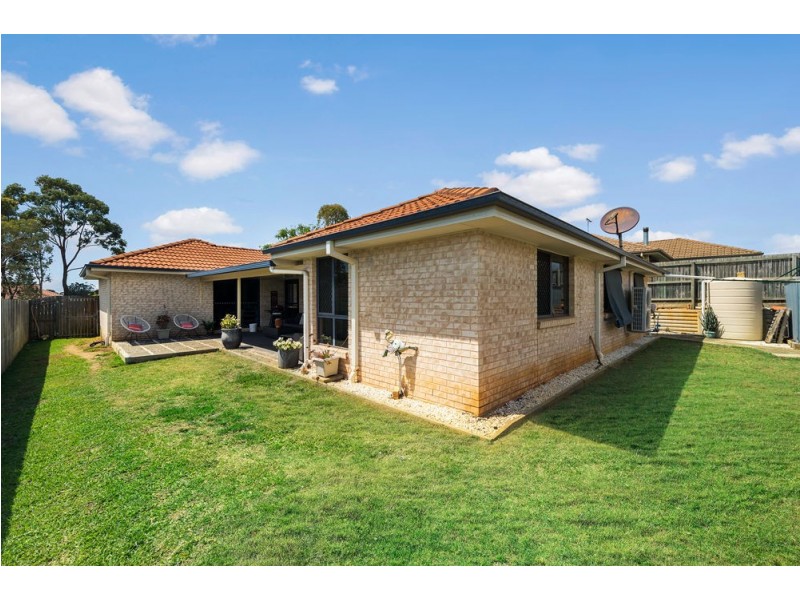 20 Benham Avenue, Kallangur QLD 4503