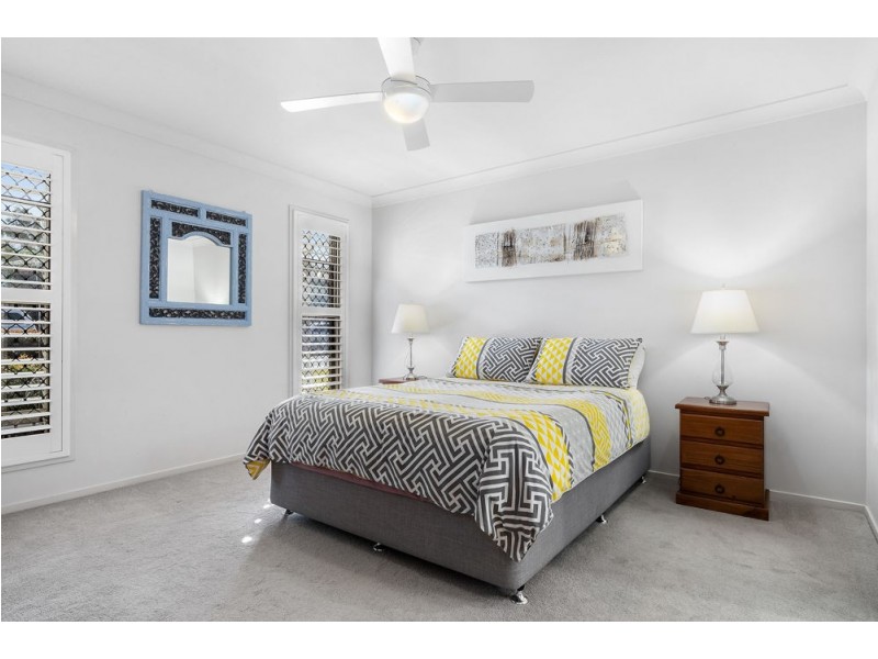 16 Lilly Crescent, Kallangur QLD 4503