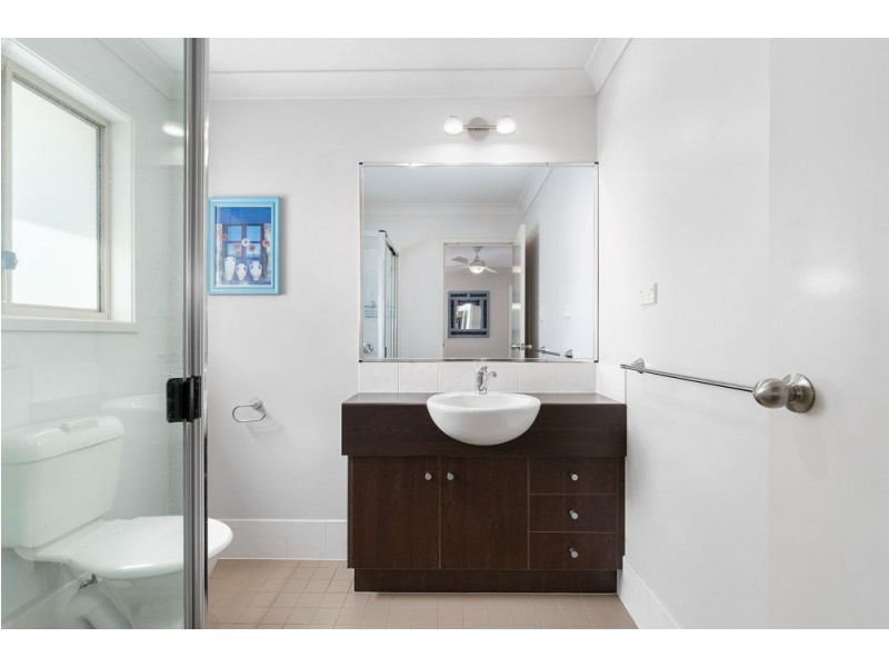 16 Lilly Crescent, Kallangur QLD 4503
