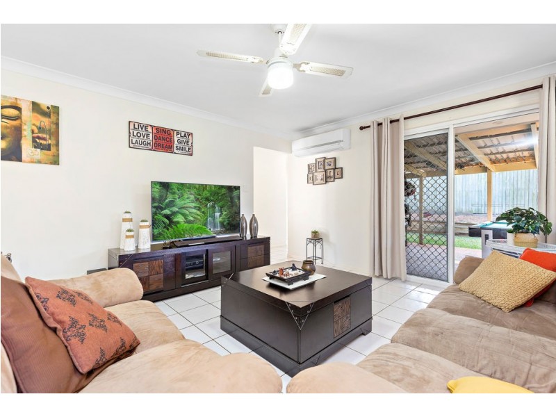 13 Mountain Blue Drive, Kallangur QLD 4503